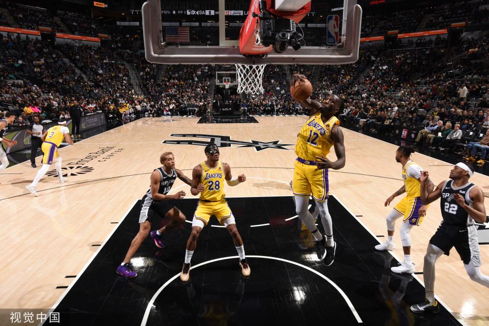 平台上大放 平台上大放